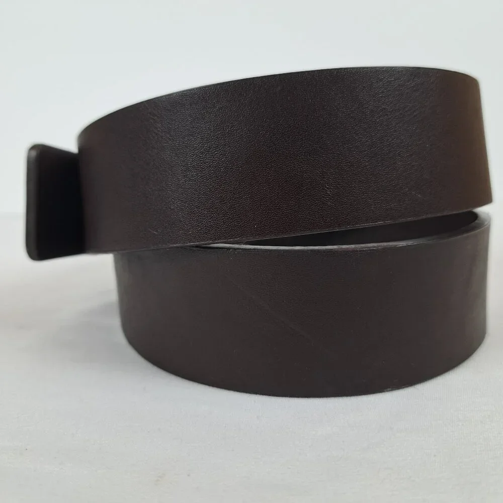 True Religion Classic Dark Brown Casual Belt Size 36